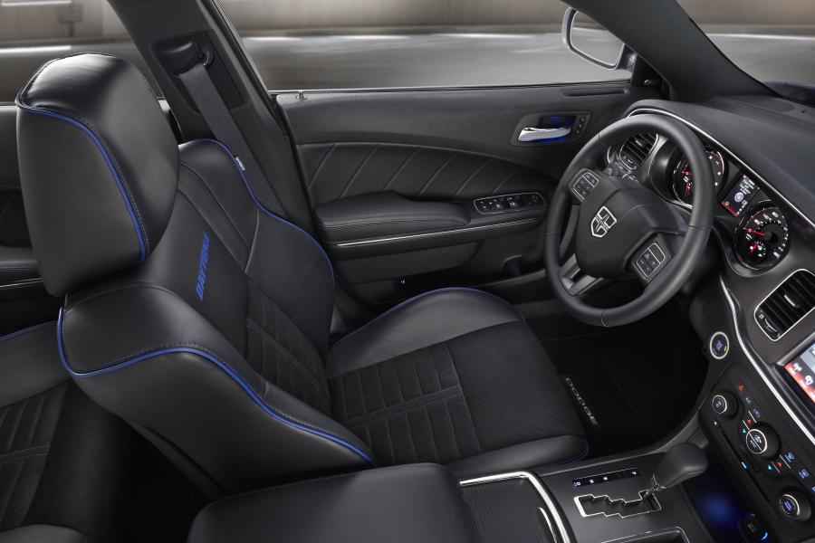  Dodge Charger Daytona 2013 года  (фото 10 из 30)